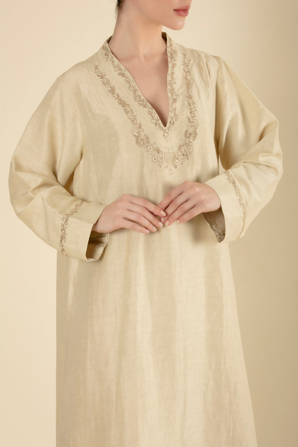 Golden Serenity Jalabiya